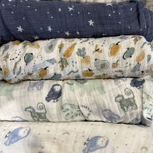 7 soft muslin swaddle blankets